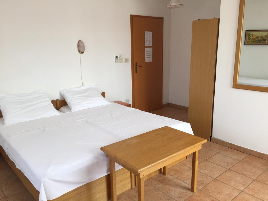 Vera Bed And Breakfast Valizza Esterno foto